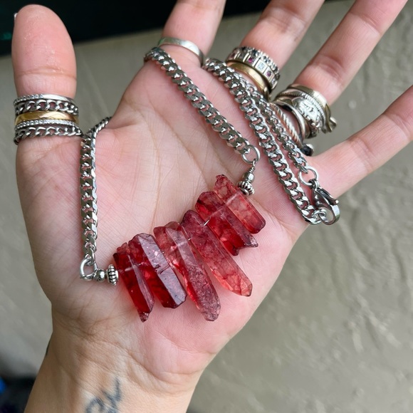 Red aura crystal quartz on stainless steel chain boho goth choker necklace - Picture 12 of 13